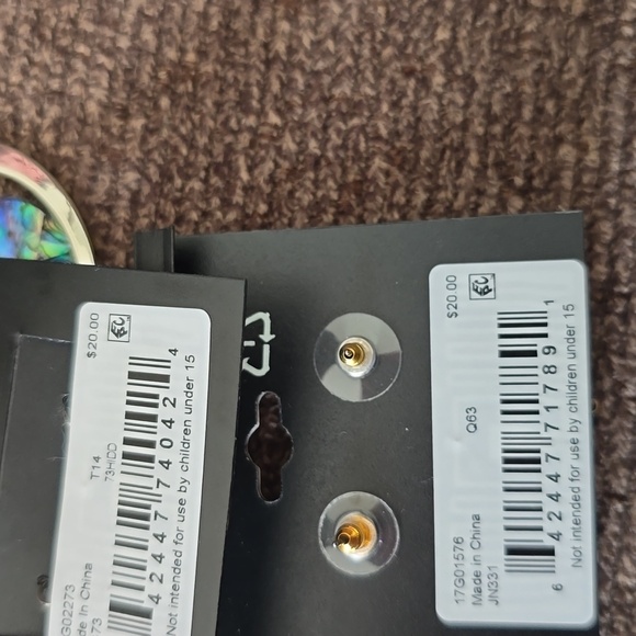 NAPIER BRAND WOMENS FASHION JEWELRY PIERCED EARRINGS BUNDLE OF 5 PAIRS - Picture 9 of 11